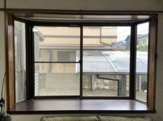 佐賀市 先進的窓リノベ 内窓設置工事 外壁塗装 株式会社キス
