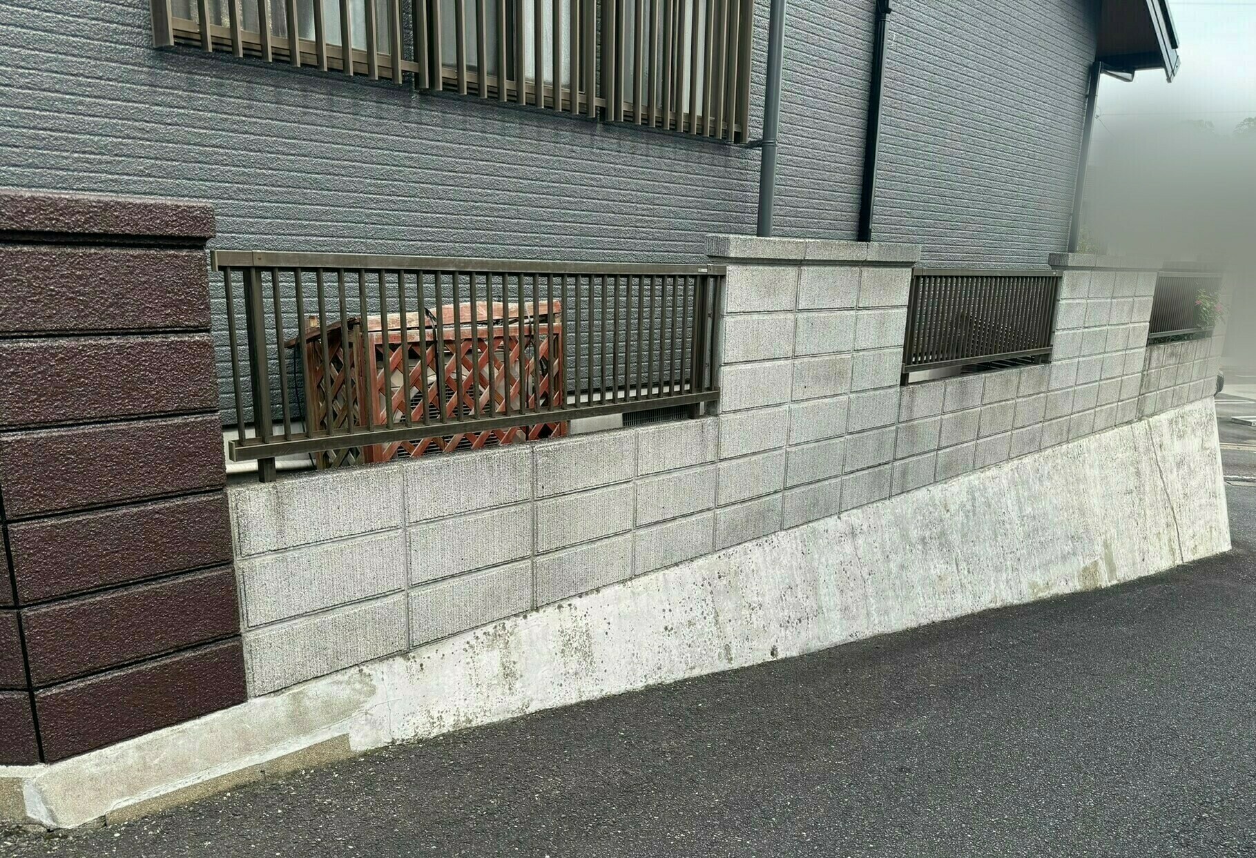 武雄市H様邸の外壁塗装・屋根塗装塗り替え工事の様子その4