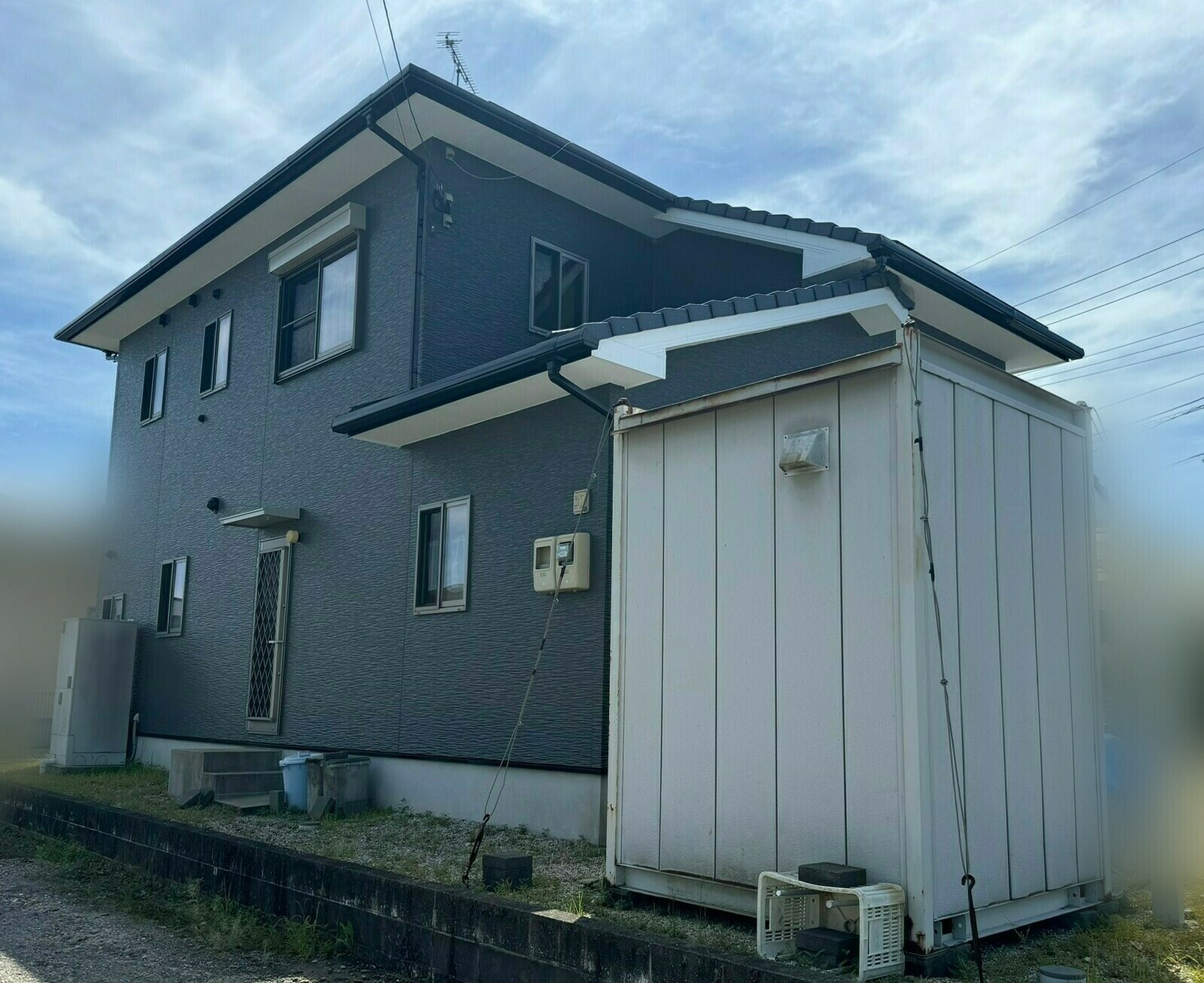 江北町 T様邸の外壁デザイン塗装塗り替え工事その2