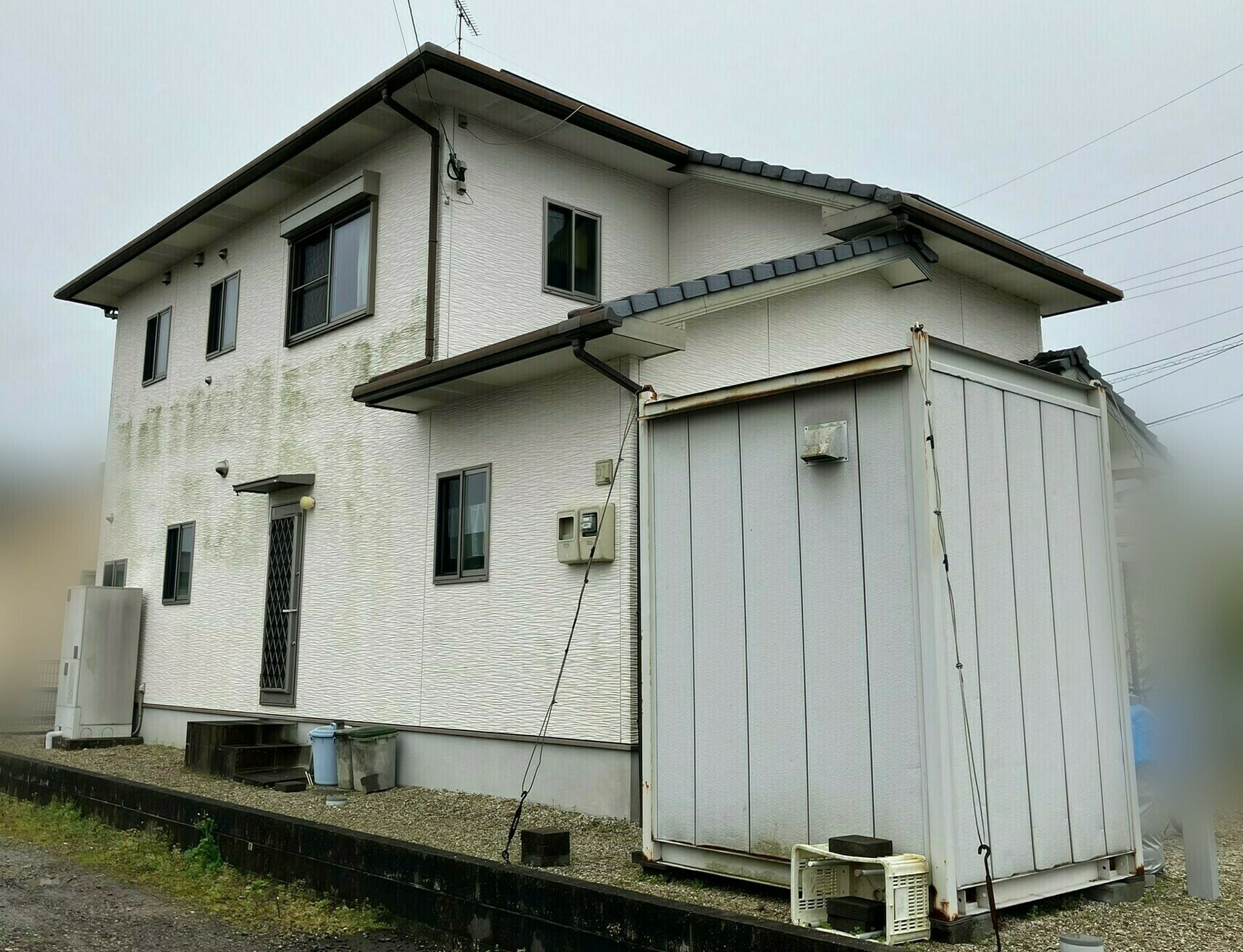 江北町 T様邸の外壁デザイン塗装塗り替え工事その1