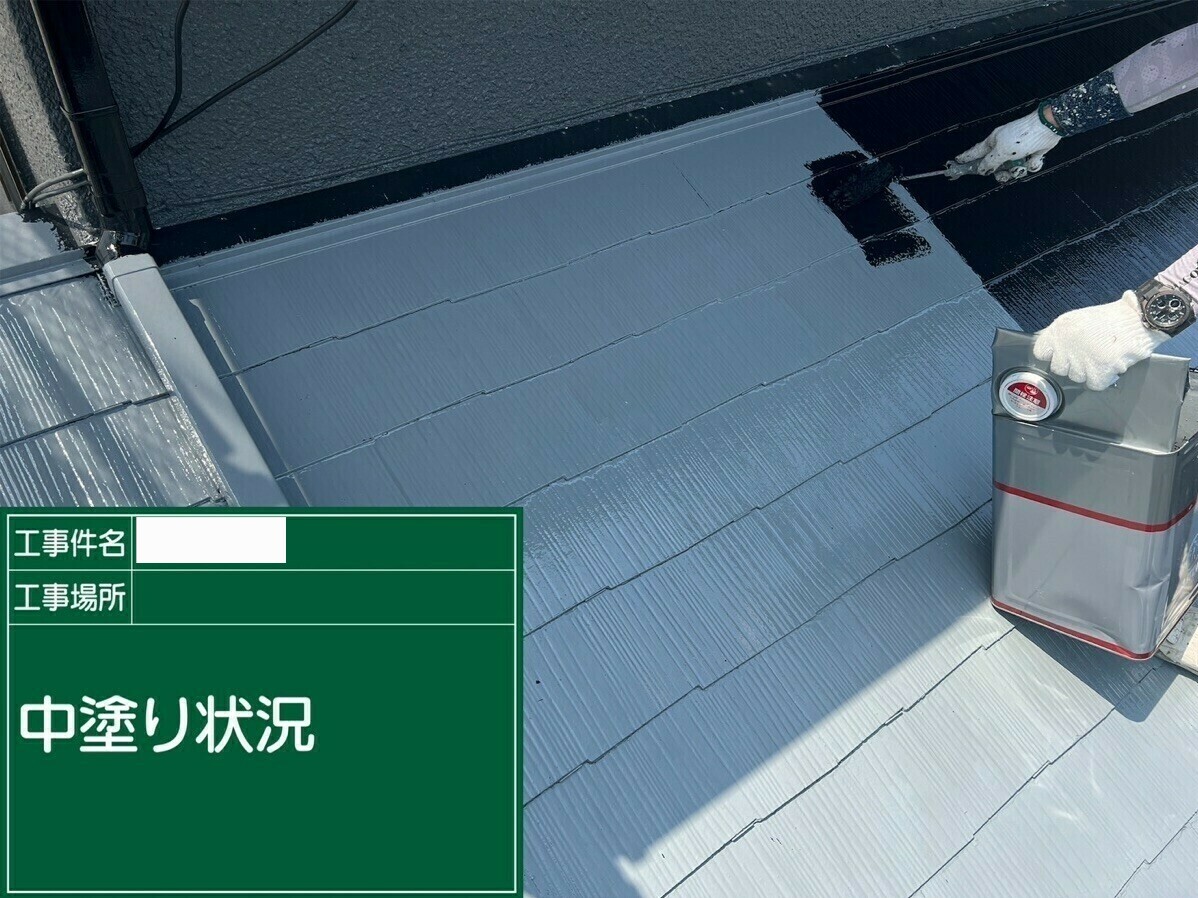 武雄市H様邸の外壁塗装・屋根塗装(中塗りの様子)その3